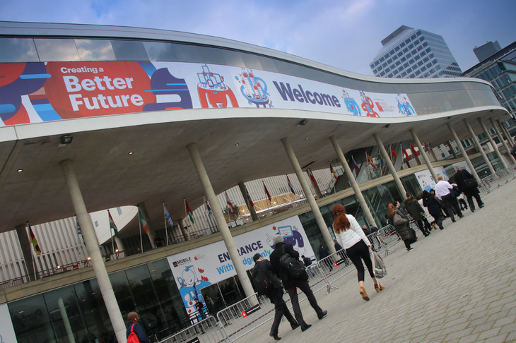 MWCのメイン会場であるフィラ・バルセロナ・グランヴィア。2018年は205の国と地域から約10万7000人が訪れた。