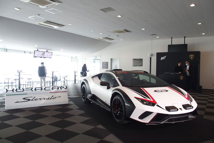 ランボルギーニ・ウラカン ステラート