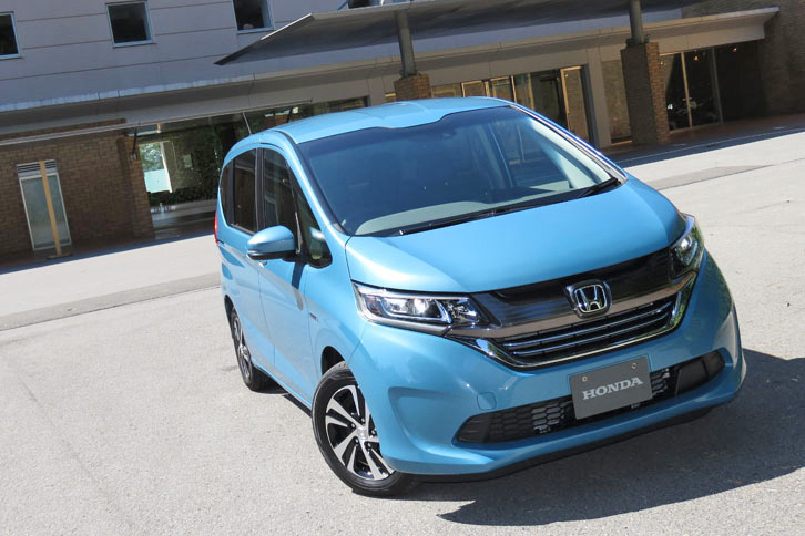 ホンダ・フリードハイブリッドEX（エクステリア）