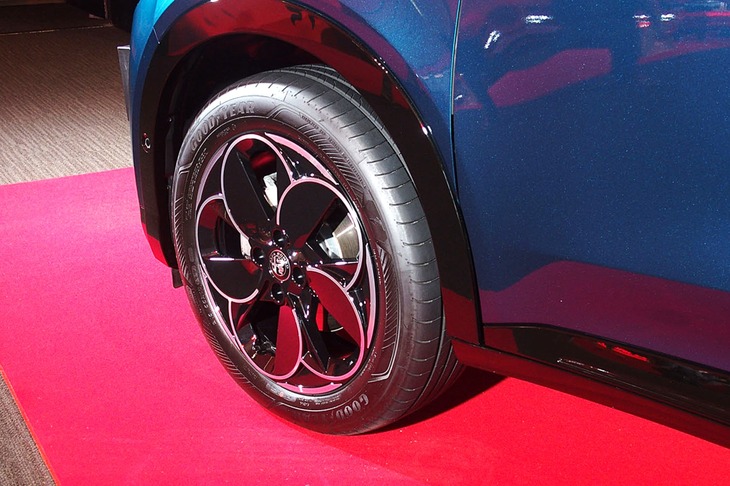 アルファ・ロメオ・ジュニア（フロントホイール）