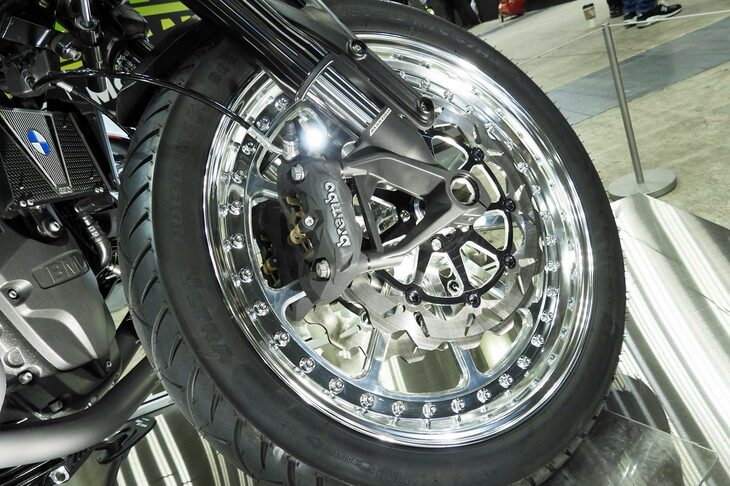 Legal Weapon R12（TRIJYA CUSTOM MOTORCYCLES）