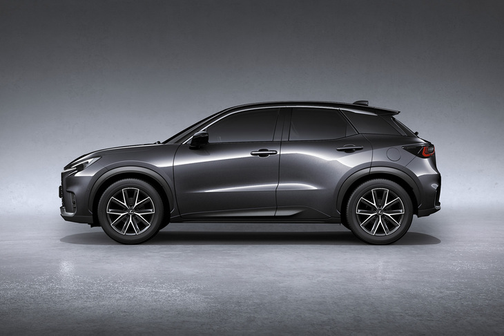 レクサスLBXプロトタイプ（サイド）