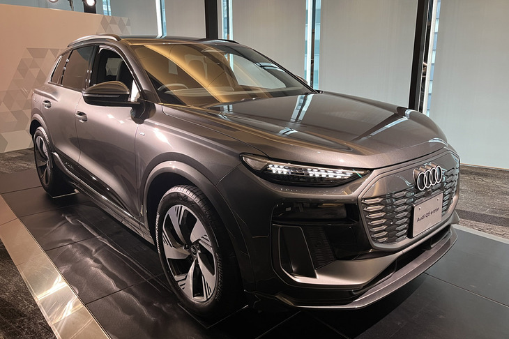 アウディQ6 e-tronクワトロ