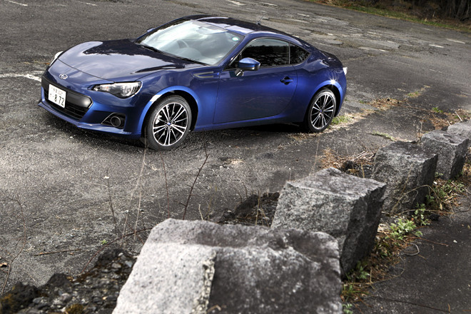 スバルBRZ R（FR/6AT）／RA（FR/6MT）【試乗記】
