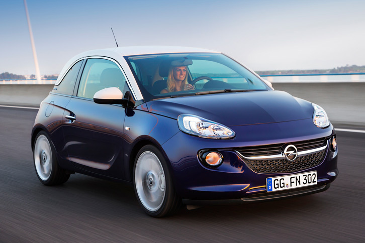 2012年に発表された「オペル・アダム」。車名はオペルの創業者の名前にちなんでいる。