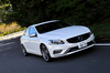 ボルボS60 T4 R-DESIGN（FF/6AT）／V60 T6 AWD R-DESIGN（4WD/6AT）【試乗記】 緩急自在のスカンジナビアンスポーツ の画像16