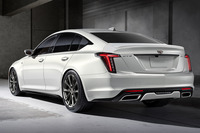 顔つき一新！ キャデラックのスポーツセダン「CT5」がマイナーチェンジの画像