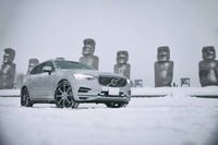 ボルボXC60 T8 Twin Engine AWDインスクリプション（4WD/8AT）【試乗記】