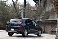 プジョー3008アリュール