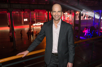 パワートレイン開発責任者を務めるフォードのボブ・ファセッティ副社長。