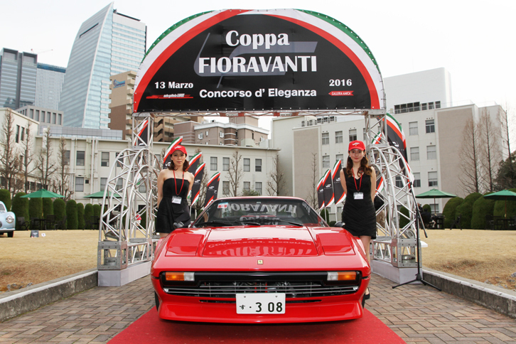 ベスト・オブ・ショーに輝いた1977年「フェラーリ308GTB」。ボロボロの状態から新車のような輝きを放つまでに仕上げた、オーナーの情熱が評価され受賞した。