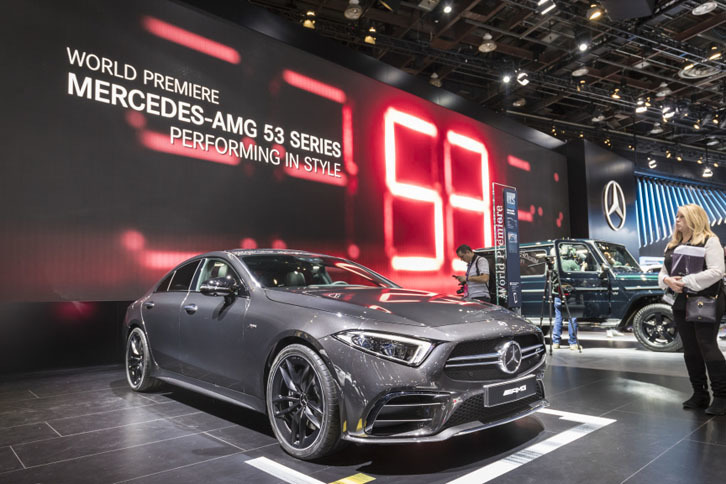 2018年1月のデトロイトショーでは、直6エンジンを搭載した「AMG 53」シリーズが発表された。写真は「メルセデスAMG CLS53 4MATIC＋」。