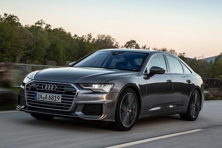 アウディA6