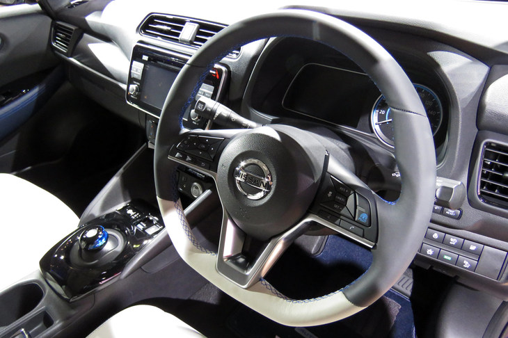 日産リーフAUTECHコンセプト