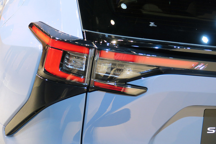 スバル・ソルテラ（リアコンビランプ）