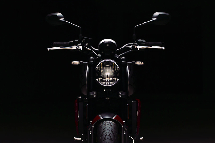 トライアンフ・トライデント660