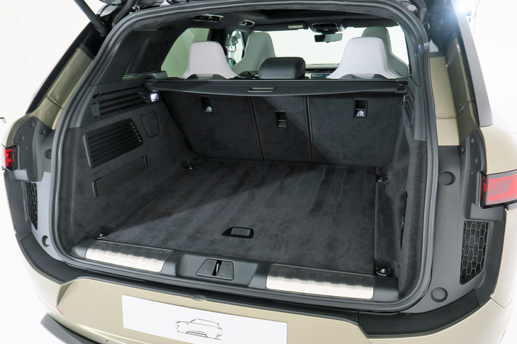 レンジローバー・スポーツSVエディションワン（ラゲッジスペース）