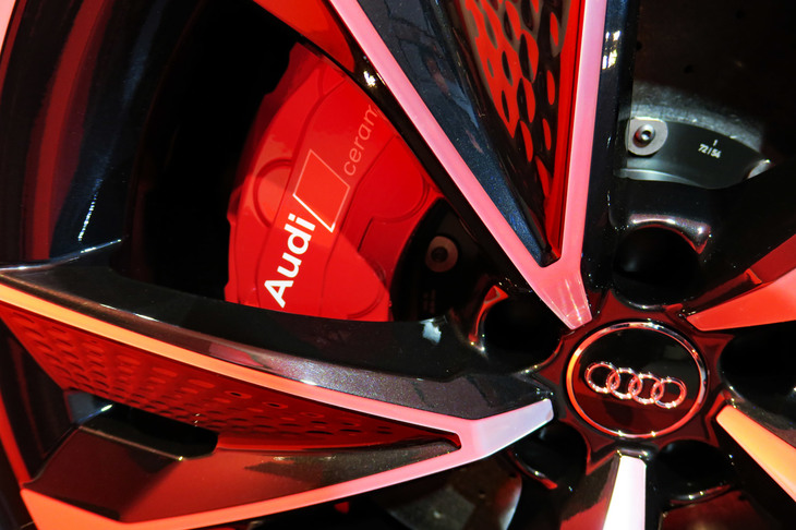 アウディRS 7スポーツバック（ブレーキキャリパー）