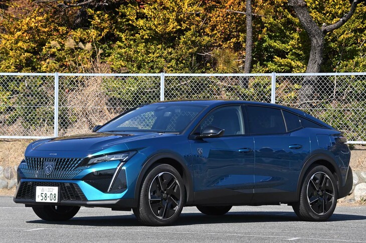 プジョー408 GTハイブリッド