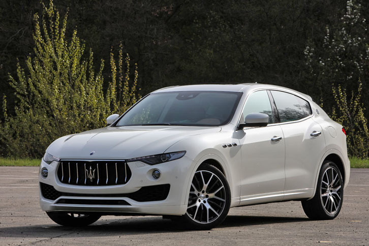 車名の「レヴァンテ」とは地中海に吹く風のこと。マセラティの車名には風にちなんだものが多く、その伝統を踏襲している。