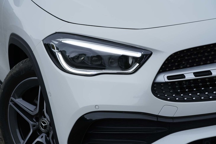 メルセデス・ベンツGLA200d 4MATIC（エクステリア）