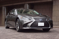 11年ぶりのフルモデルチェンジに大きな期待を寄せていた「レクサスLS」だったが、その出来栄えには満足できず……。