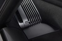 アウディがシステム最高出力1001PSのハイブリッドスーパーカー「ヌヴォラーリ」を発表の画像