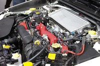 「S209」には、「WRX STI」（米国仕様車）用の2.5リッター「EJ25」ユニットが搭載される。ECUは専用品で、冷却用のウオータースプレーも装備。