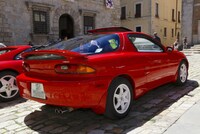 後部ナンバープレートの縦横比は、米国規格に準拠したものがイタリアで発行され、与えられている。