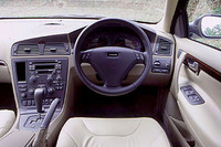 ボルボS602.4T＆T-5（5AT）【試乗記】の画像