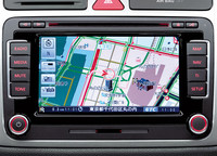 スポーツ＆スタイルには、HDDナビゲーションが標準で装備される。