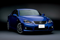 ヘッドランプにLEDポジショニングランプが追加された。