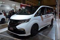 「ステップワゴン モデューロコンセプト」