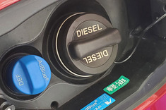 これならクルマ好きも納得！ 燃料代を抑えて満足できる、一押しの中古ディーゼル車を紹介する。