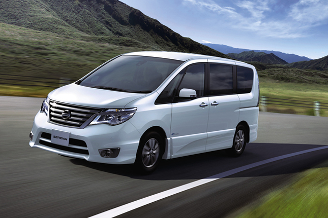 「日産セレナ」
