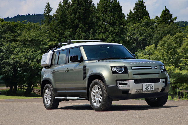 ランドローバー ディフェンダー110 4wd 8at ディフェンダー110 S 4wd 8at 試乗記 まごうかたなきオフローダー Webcg
