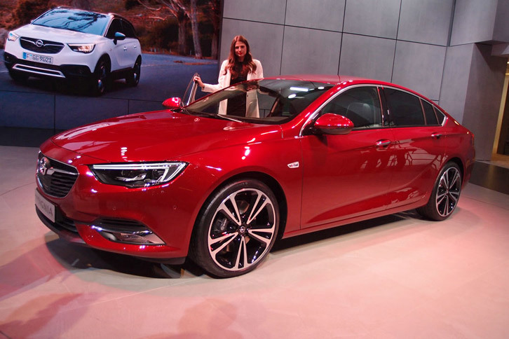 オペル・インシグニア