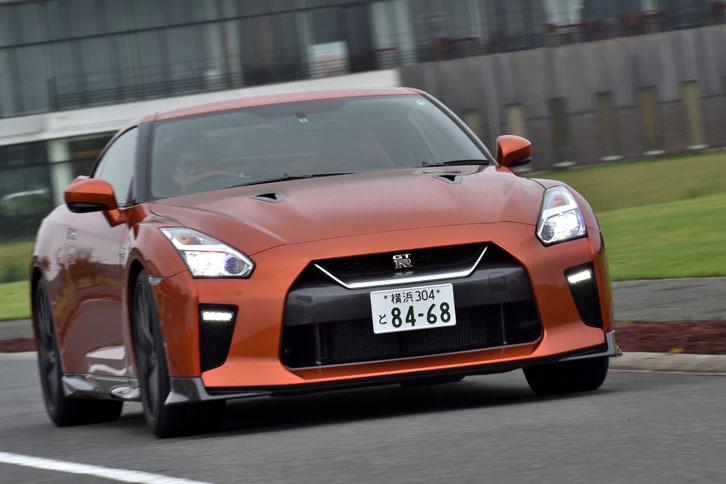 日産GT-Rプレミアムエディション