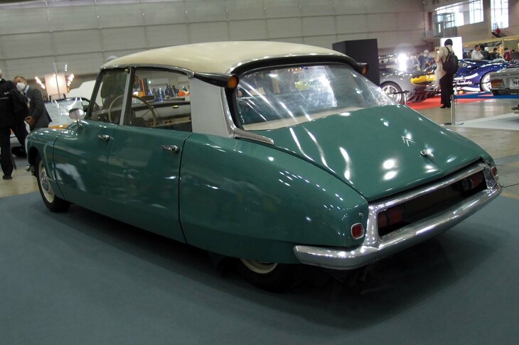 シトロエンID19（1961年）／アウトニーズ