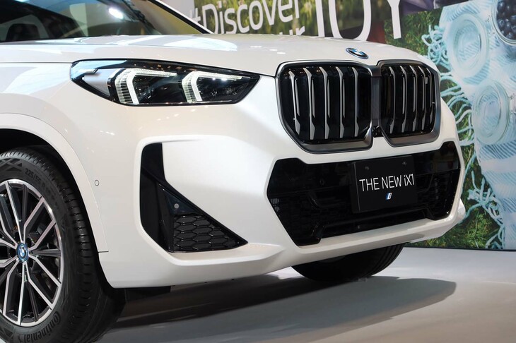 BMW iX1 xDrive30 Mスポーツ（フロントまわり）