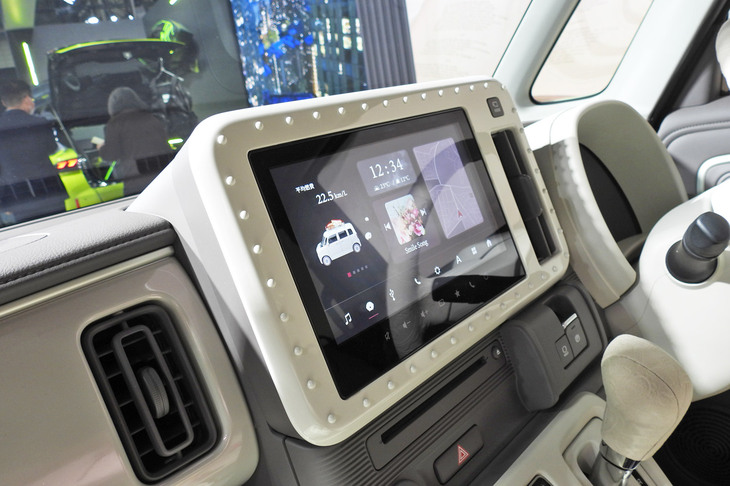 スズキ・ワゴンRスマイル ヨーロピアン・アンティーク