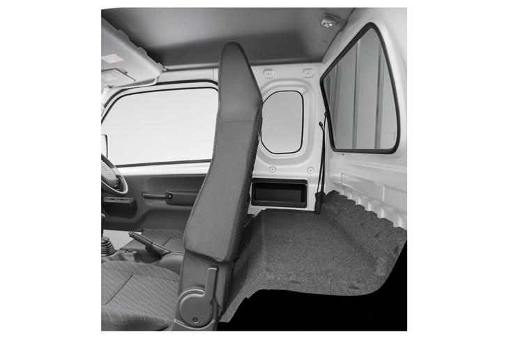 シートバックスペース