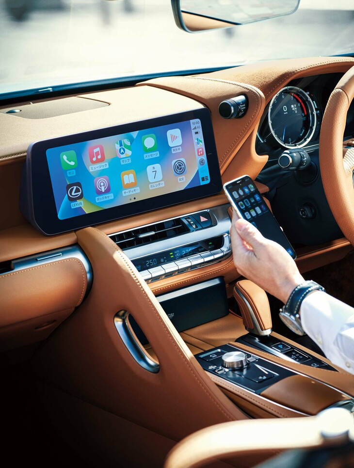 12.3インチのタッチディスプレイを採用し、インフォテインメントシステムを刷新。