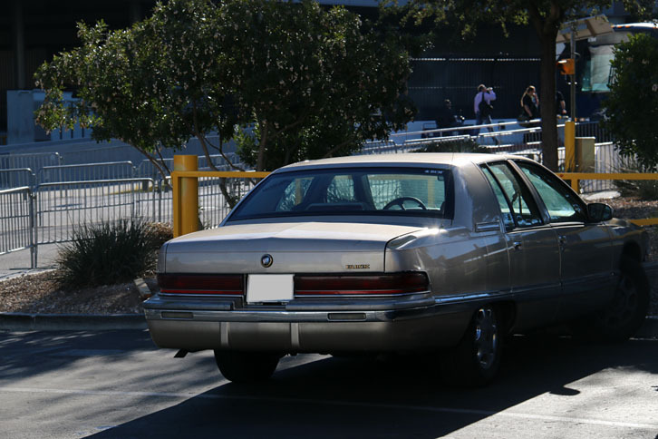1990年代のビュイックの最高級車「ロードマスター」。ラスベガスでビュイックを見かける回数は、もはや上海よりも少ない。