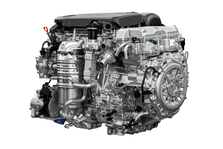 新開発の2リッター直4直噴ガソリンエンジン。最高で41％という高い熱効率を実現している。