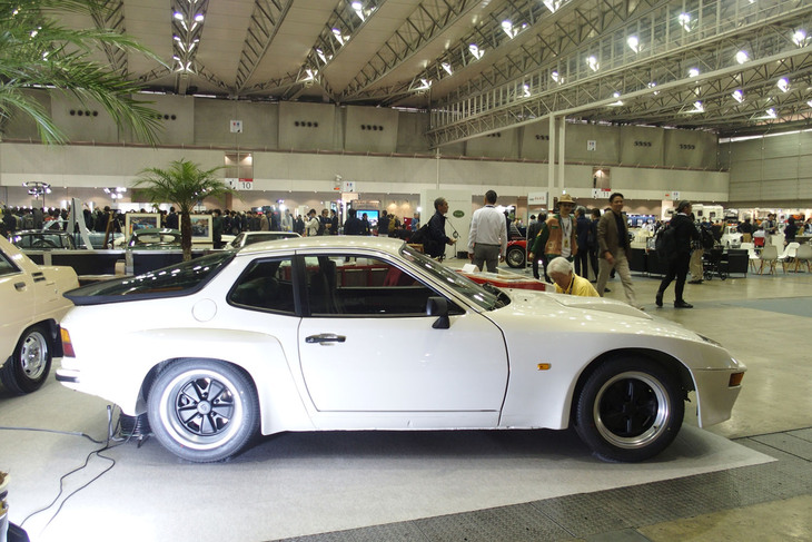 ポルシェ924カレラGTSスタイル（1980年）