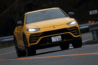 目下のところ、市販SUV最強といえるスペックを持つ「ランボルギーニ・ウルス」。祖先とも呼べる「LM002」にも触れながら、ランボルギーニ製SUVの印象をリポートします。（photo：北畠主税）