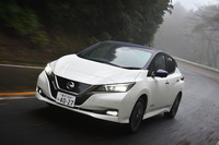 JC08モードで400kmの航続距離を実現した新型「リーフ」。一方で、0-100km/hの加速タイムは先代比で15％短縮された。