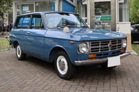 1966年「ホンダLM700」。DOHCエンジンの最高出力は52PSに抑えられていたが、同排気量のライバルである「トヨタ・パブリカ バン」の空冷フラットツインは32PSだった。