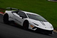 ランボルギーニ・ウラカン ペルフォルマンテ